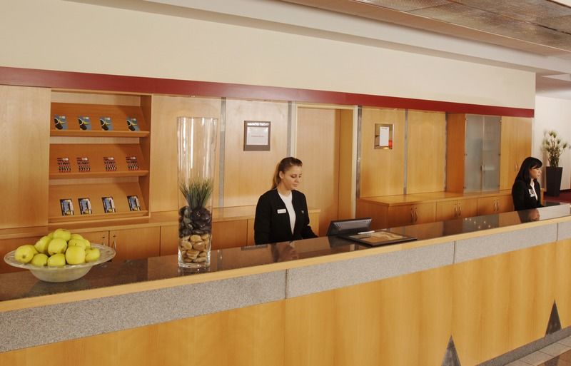Hotel Nh Oberhausen 4*